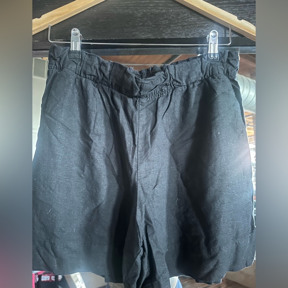 GAP Women's Black Shorts